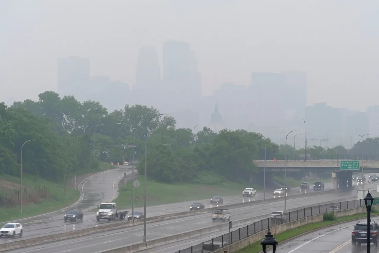 Humo de incendios en Canadá afecta calidad del aire en EU y llega hasta Europa