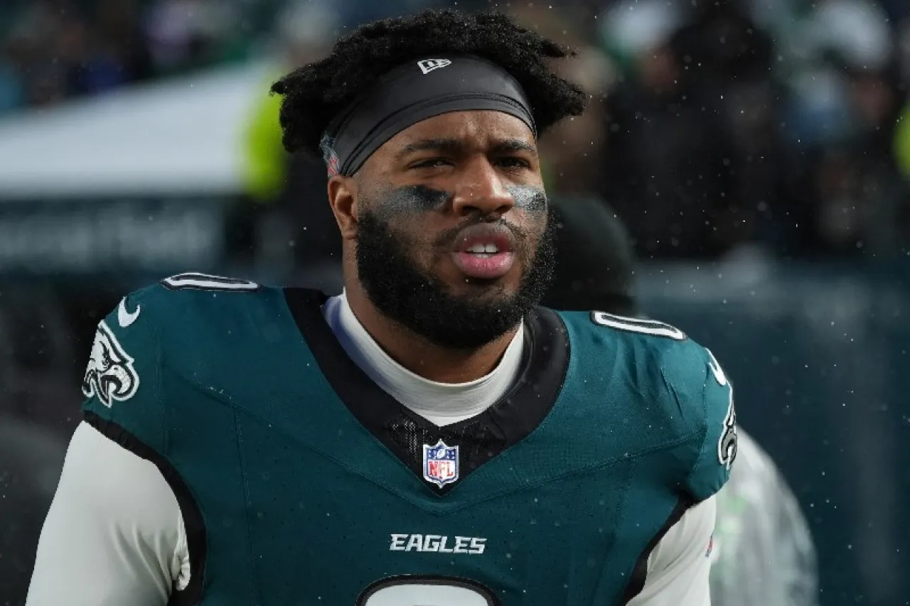 Eagles dejan ir a Bryan Huff en cambio con 49ers