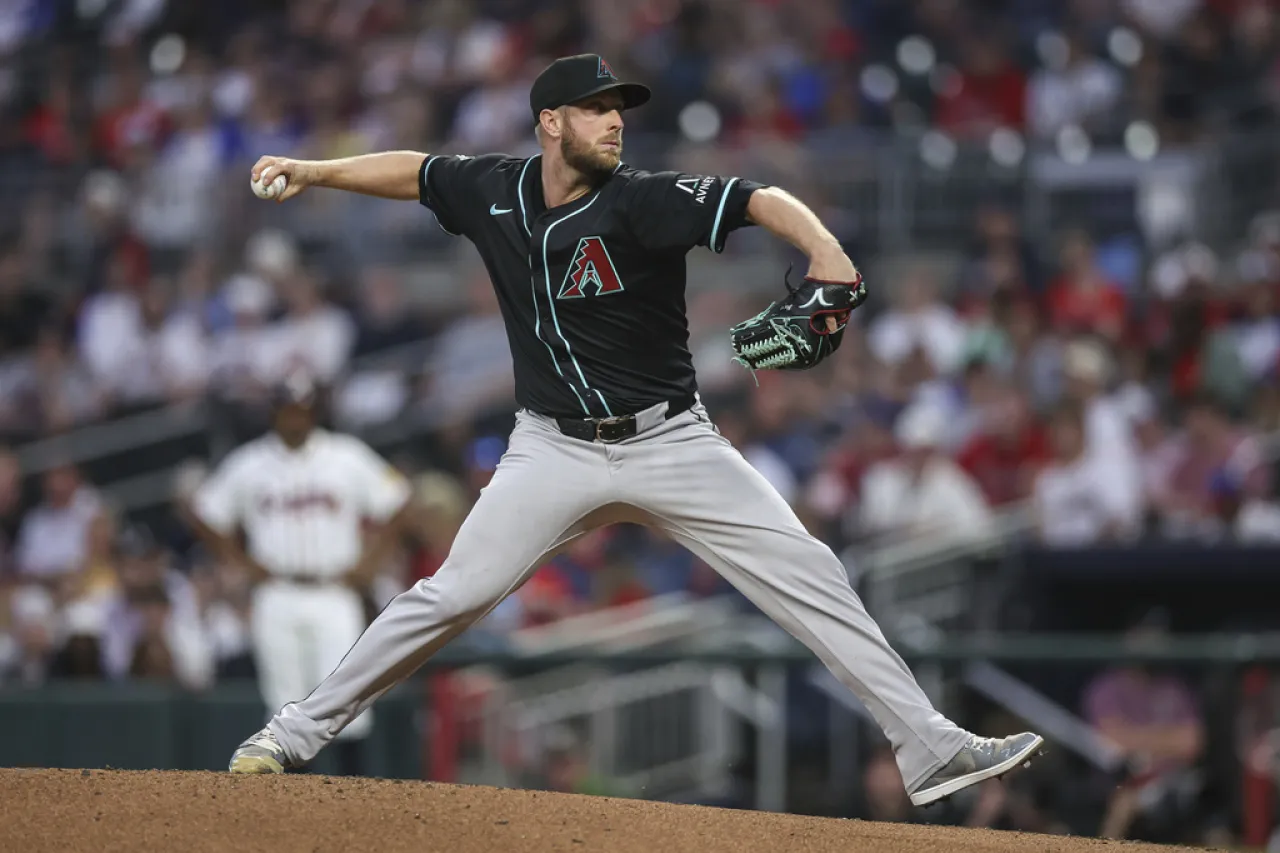 Diamondbacks vencen a Bravos