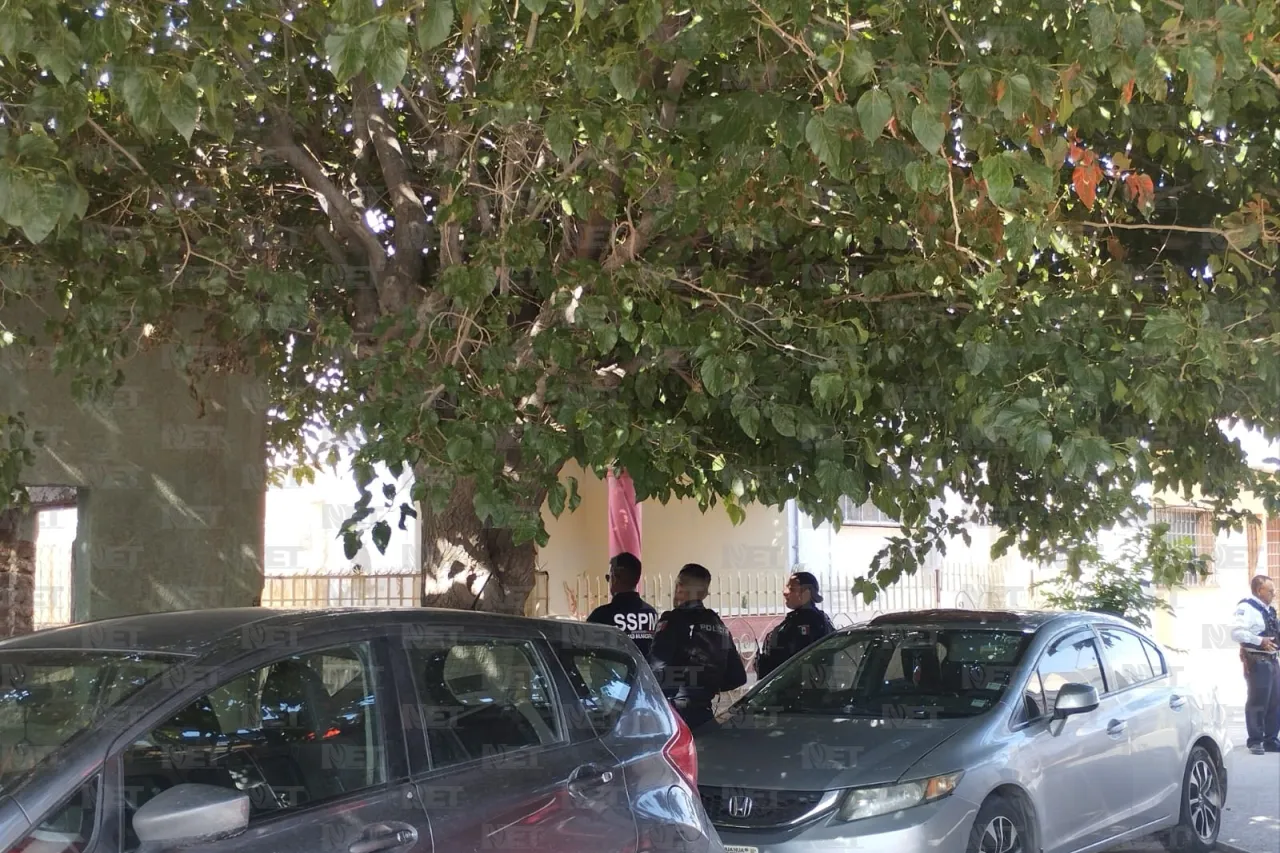 Se incendia tapia en la colonia Partido Romero