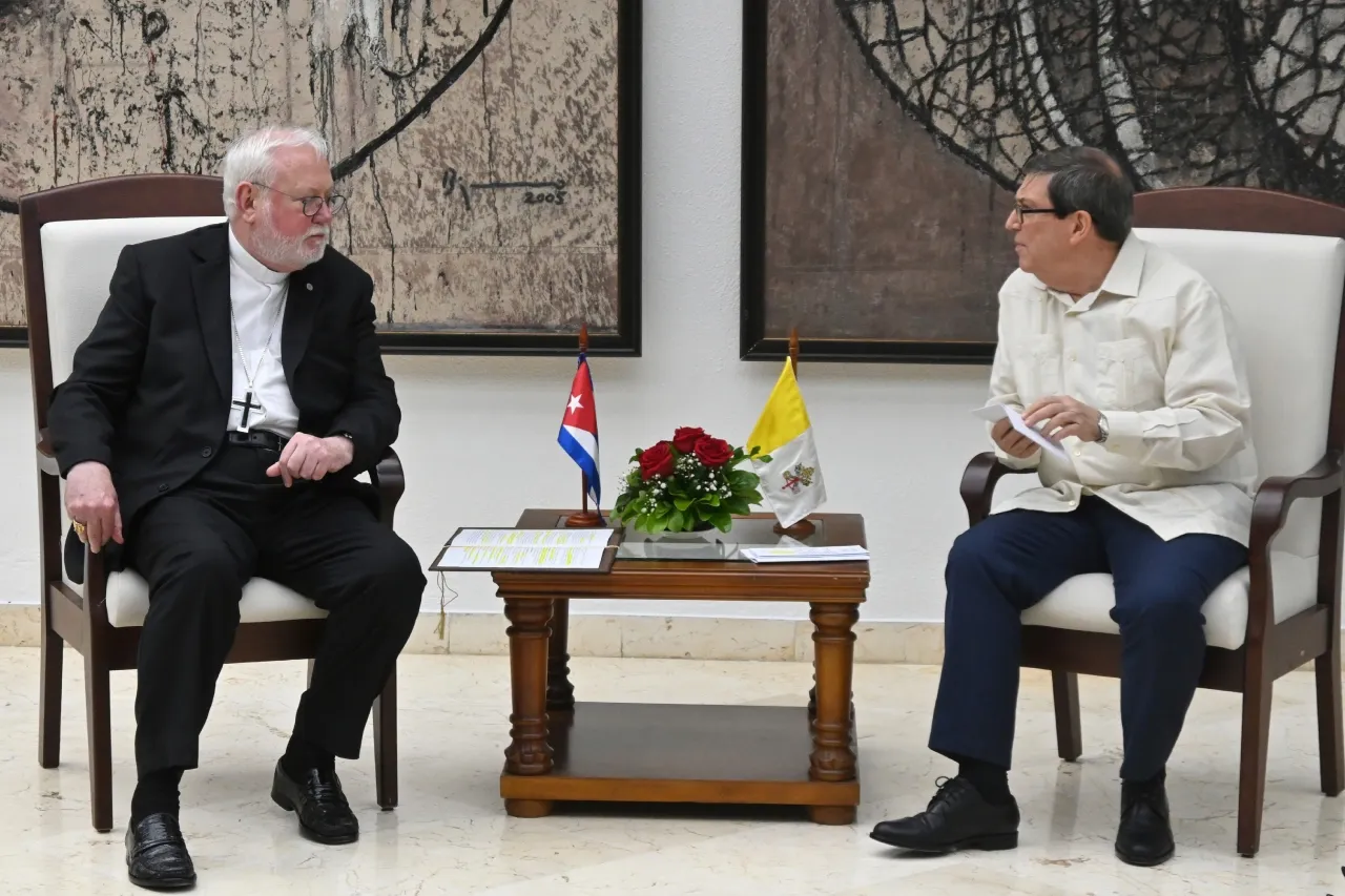 Alto funcionario del Vaticano visita Cuba