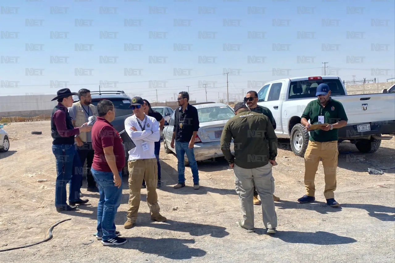 Clausuran predio por acumular plásticos de maquila en Granjas Polo Gamboa
