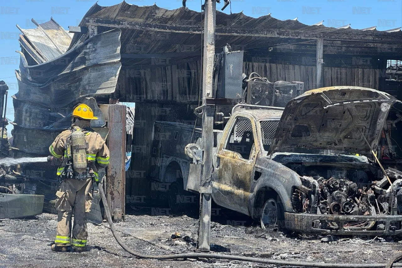 Se registra fuerte incendio en Los Kilómetros