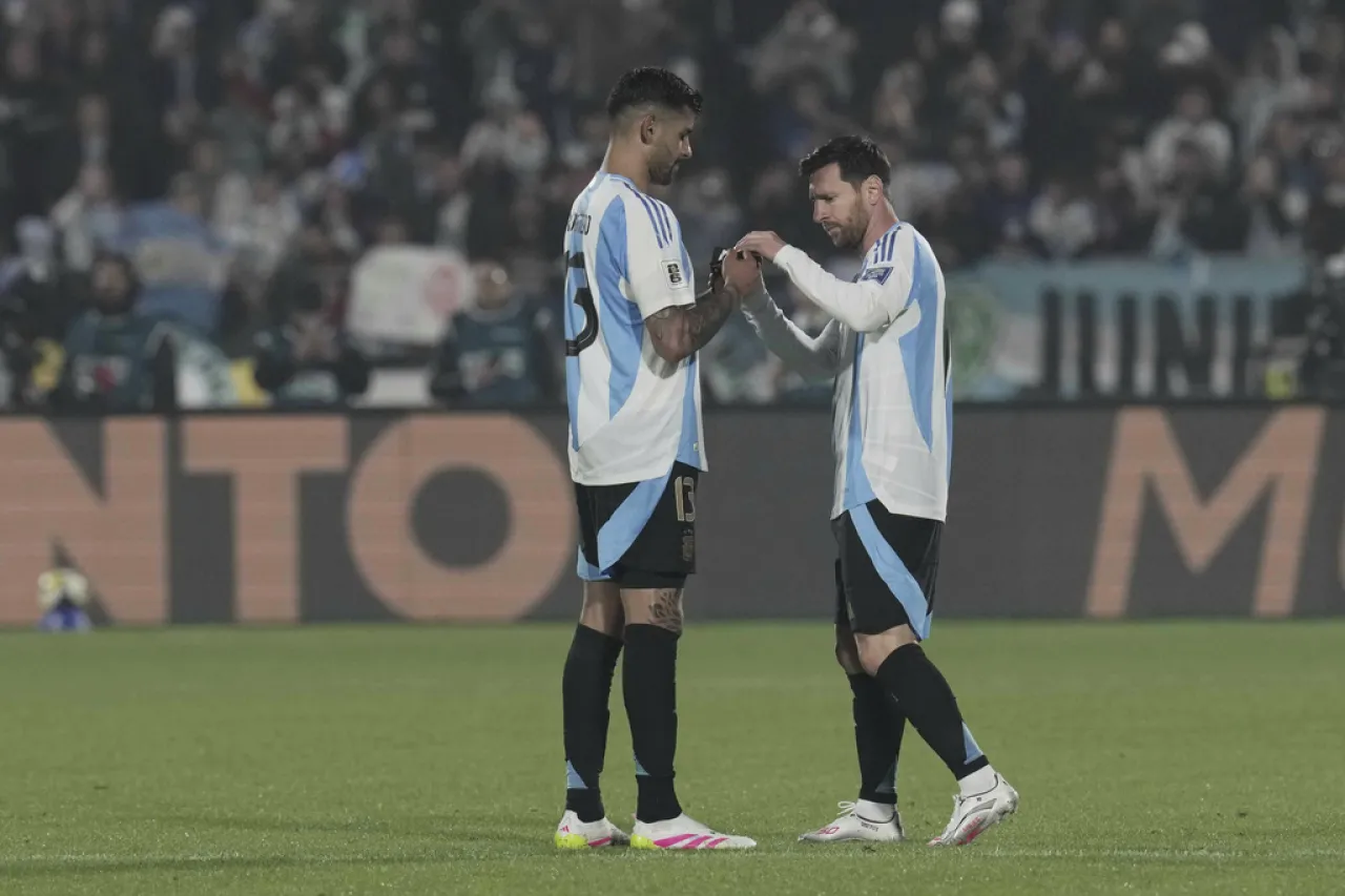 Con Messi de vuelta, Argentina se afianza en la cima en las eliminatorias