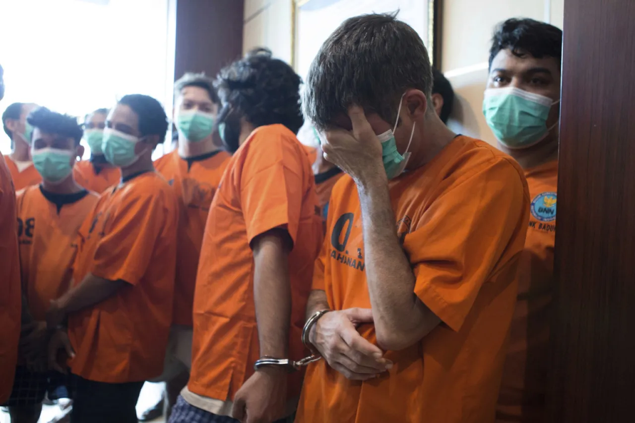 Indonesia detiene a tres extranjeros por drogas en Bali