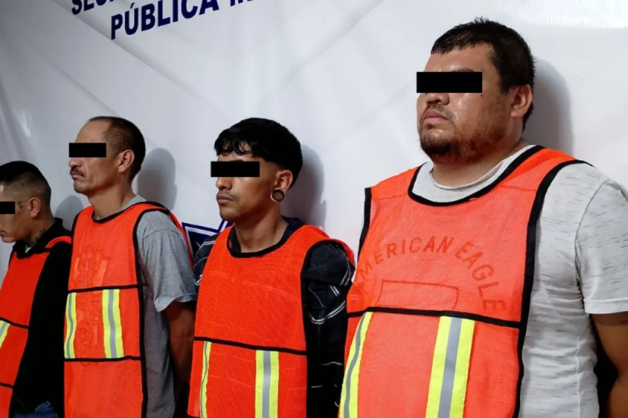 Arrestan a cuatro hombres armados por intento de ejecución