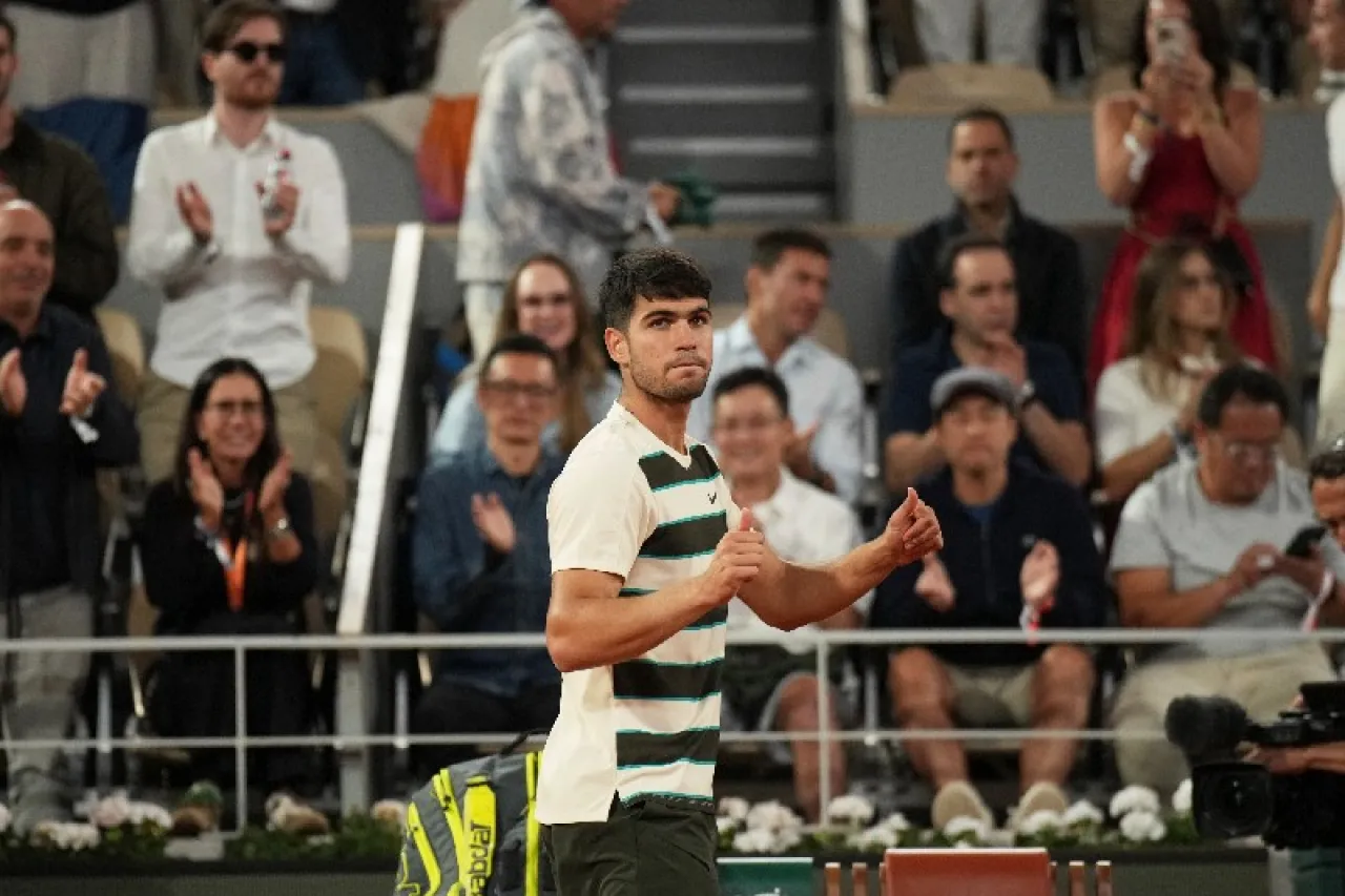 Musetti se retira de las semis y le de el pase a Carlos Alcaraz