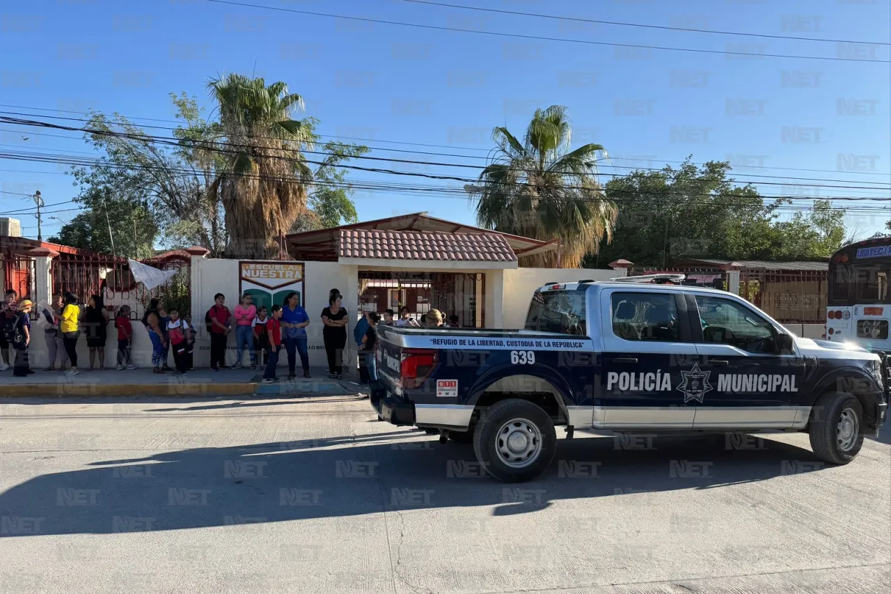 Cierran primaria por protesta: acusan ataques de perros y desvío de recursos