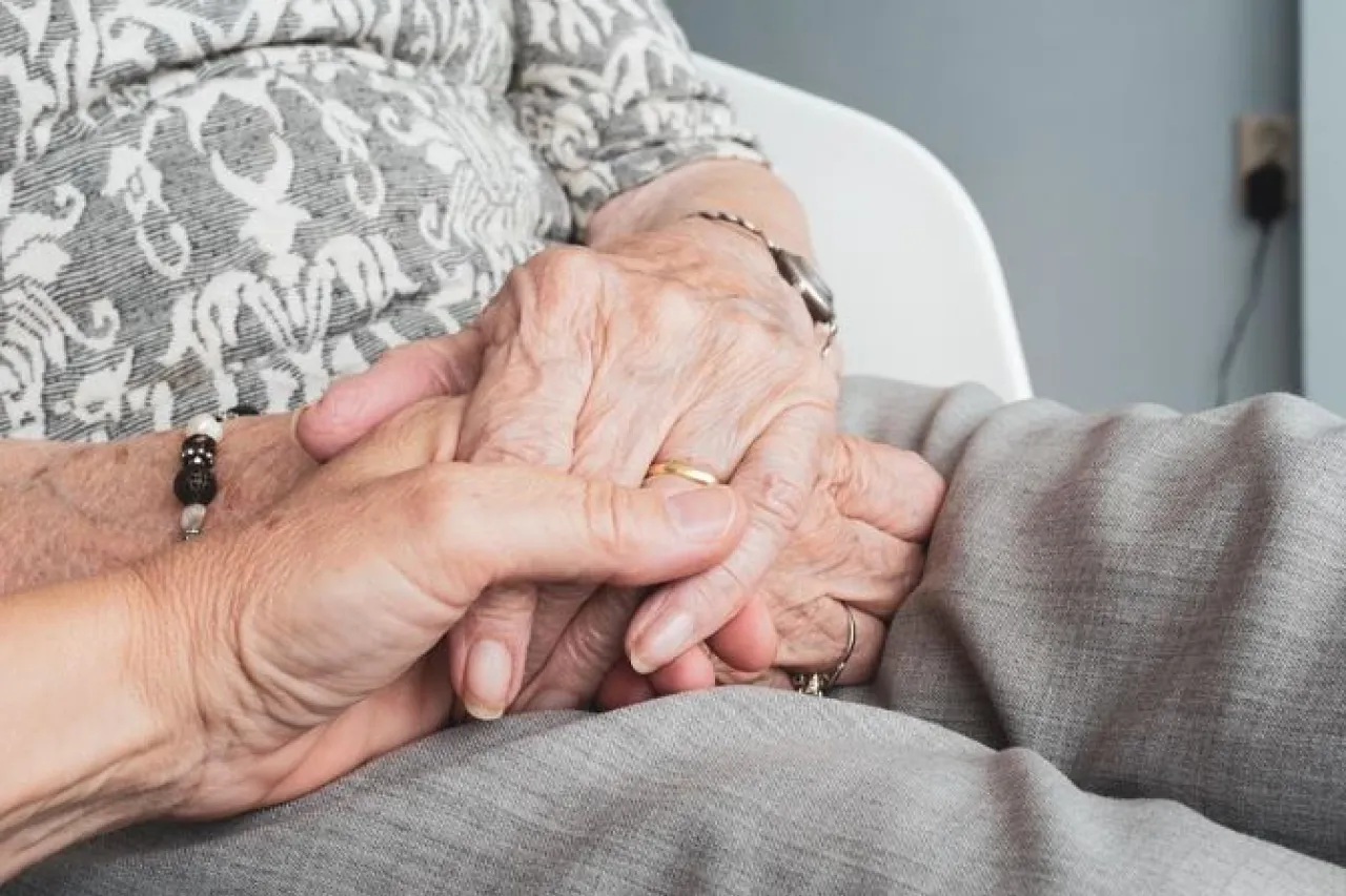 Invitan a alzar la voz por una vejez con derechos y sin violencia