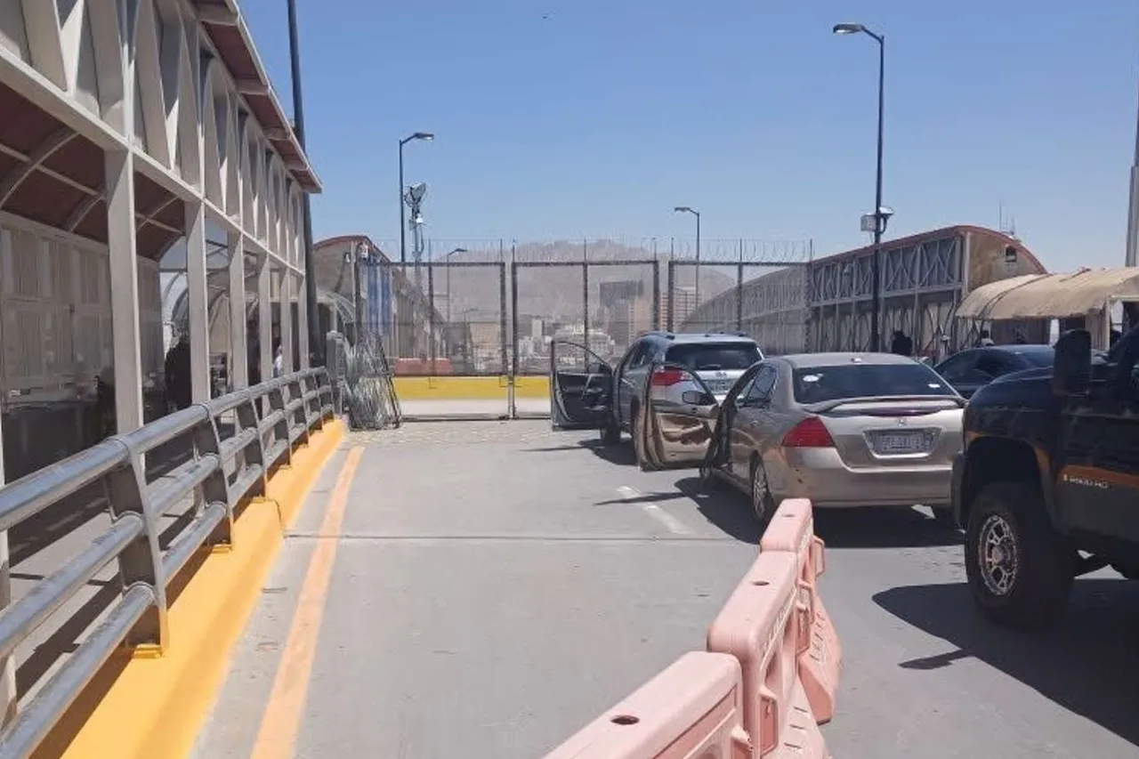 Cierran el puente Santa Fe