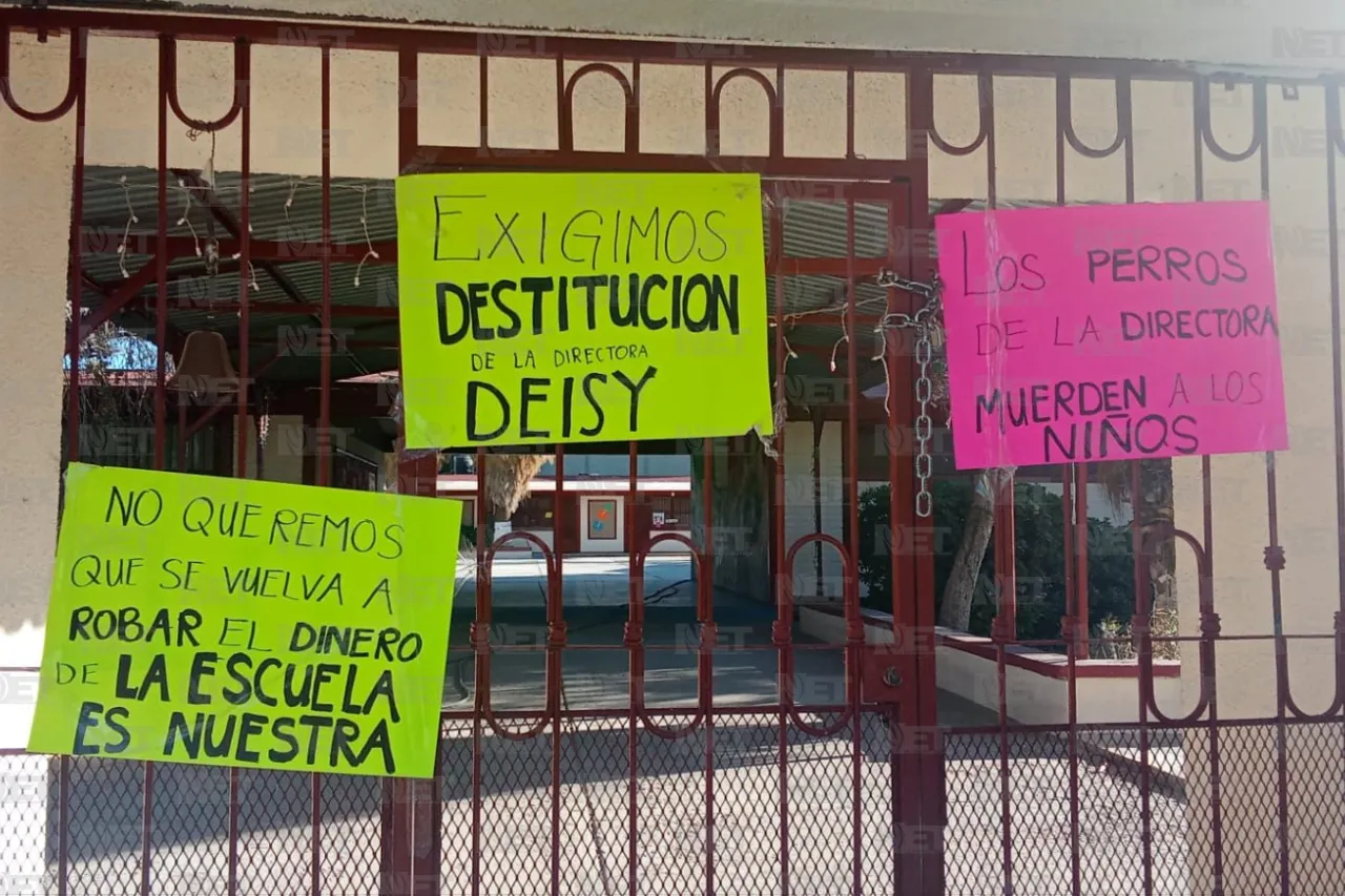 Cierran primaria por protesta: acusan ataques de perros y desvío de recursos