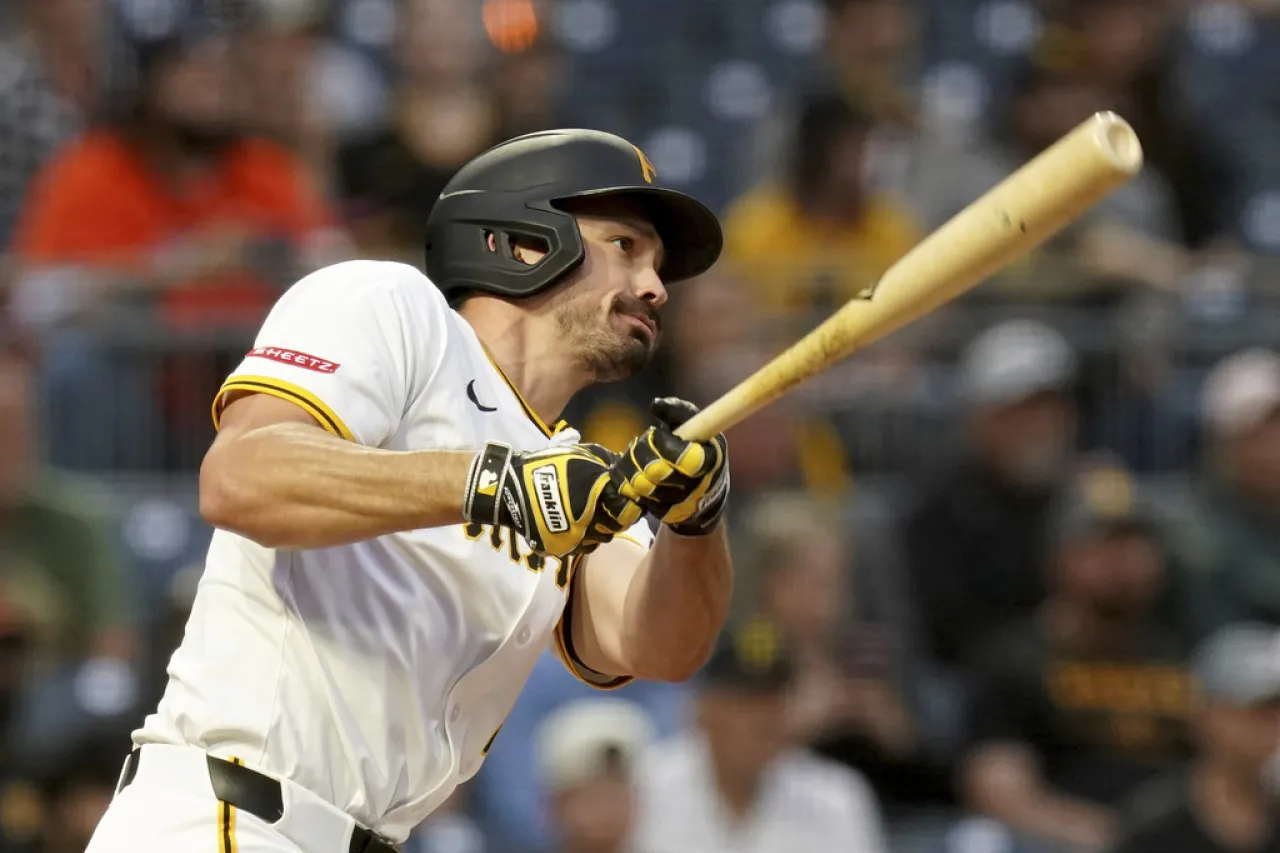 Derrotan Piratas a Marlins