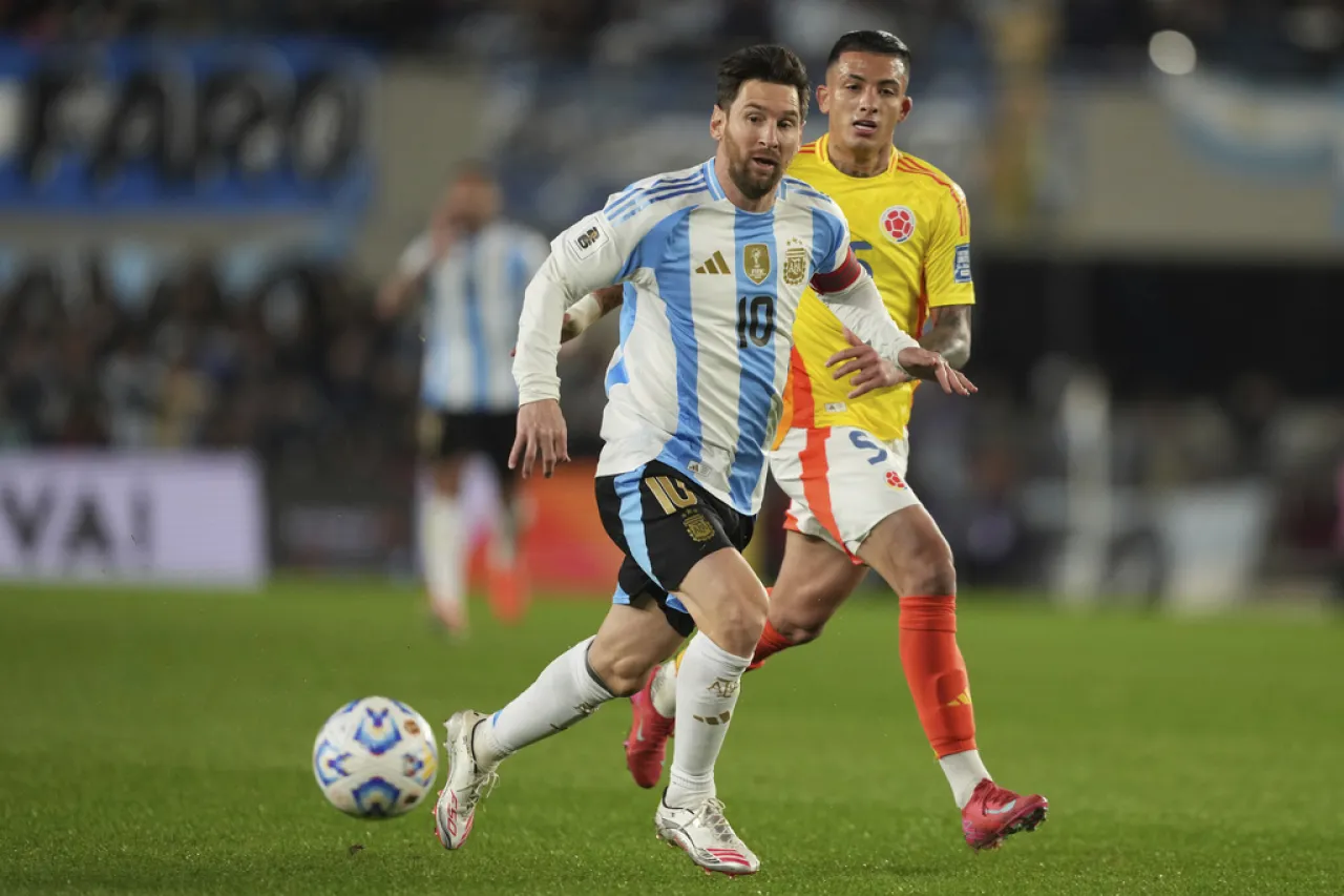 Argentina rescata empate ante Colombia por eliminatorias