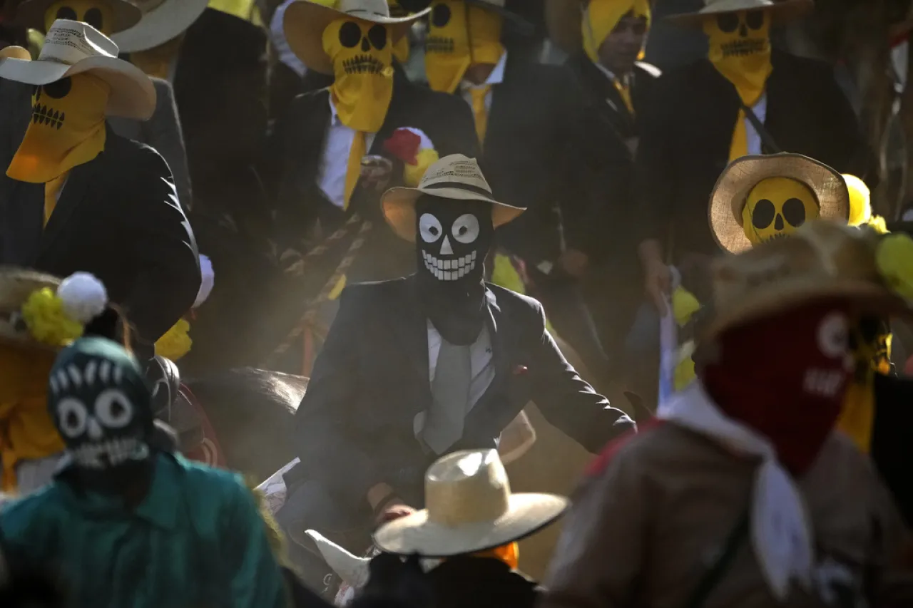 Colores y caballos: las mejores imágenes del festival de Cavalhadas