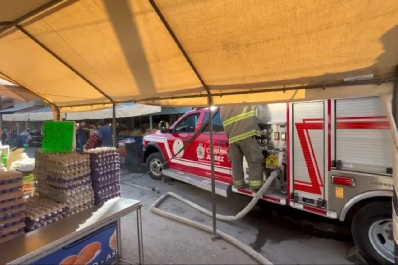 Se incendia cocina de chicharronería en la Zona Centro