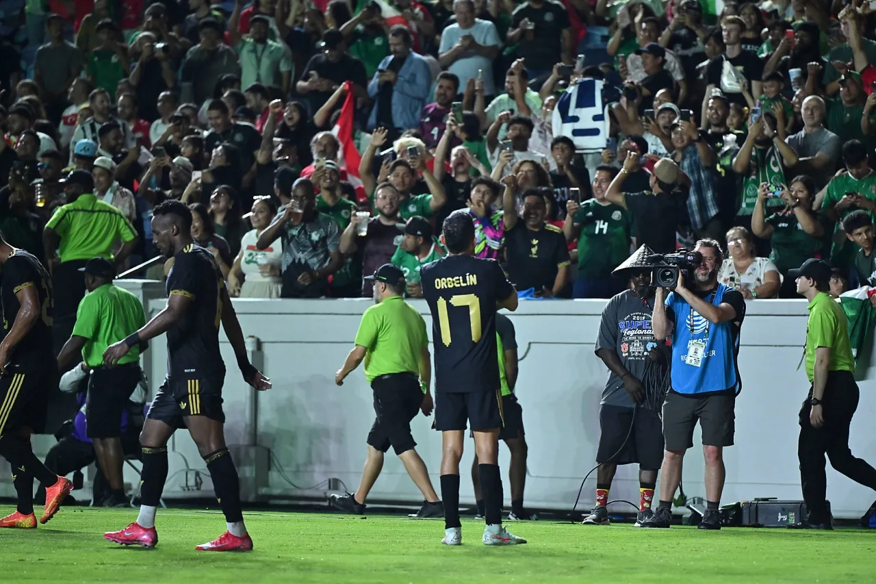 México vence a Turquía en partido de preparación para la Copa Oro