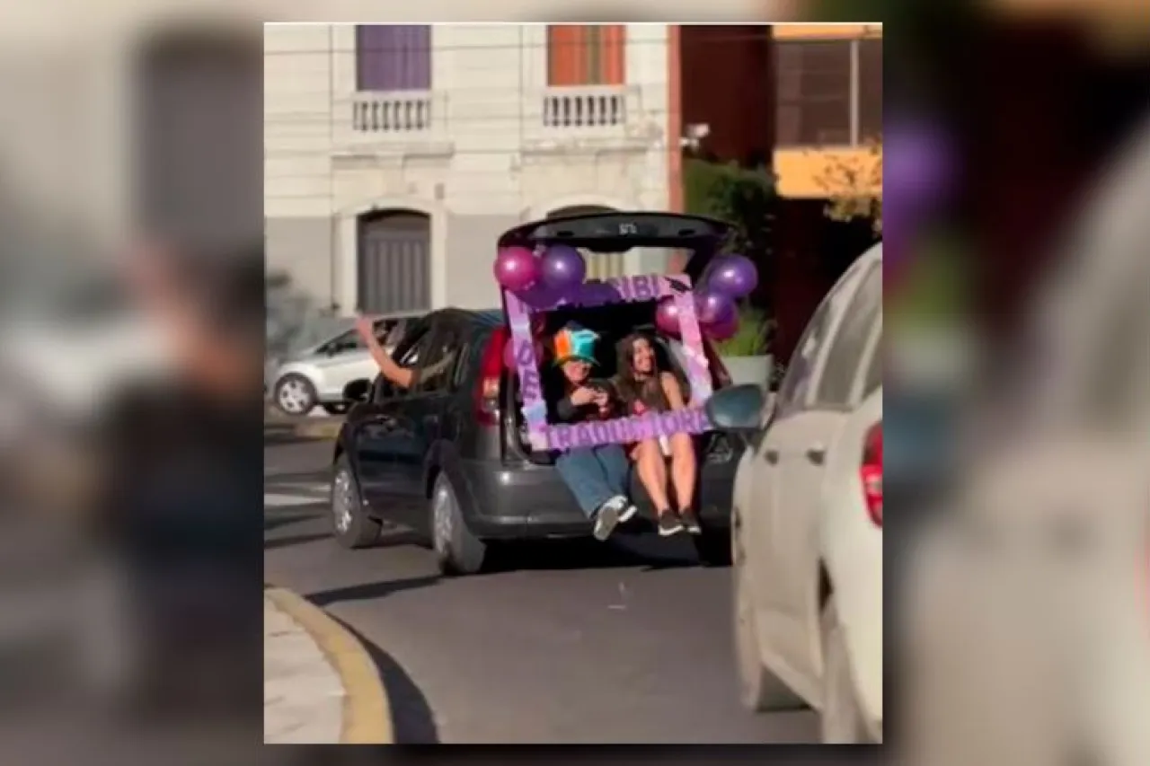 Video: Graduación viral en Argentina tiene final inesperado