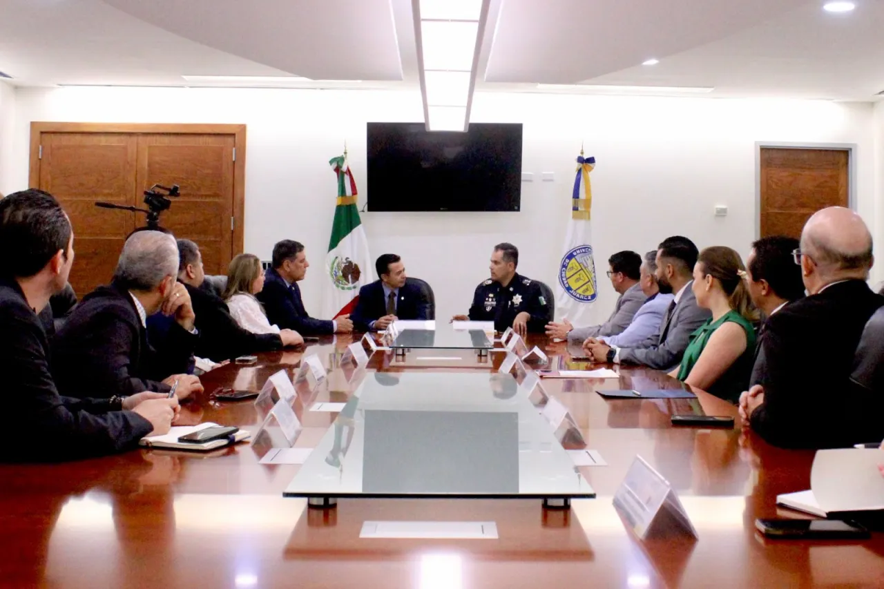 Firman UACJ y SSPE alianza para fortalecer seguridad y profesionalización