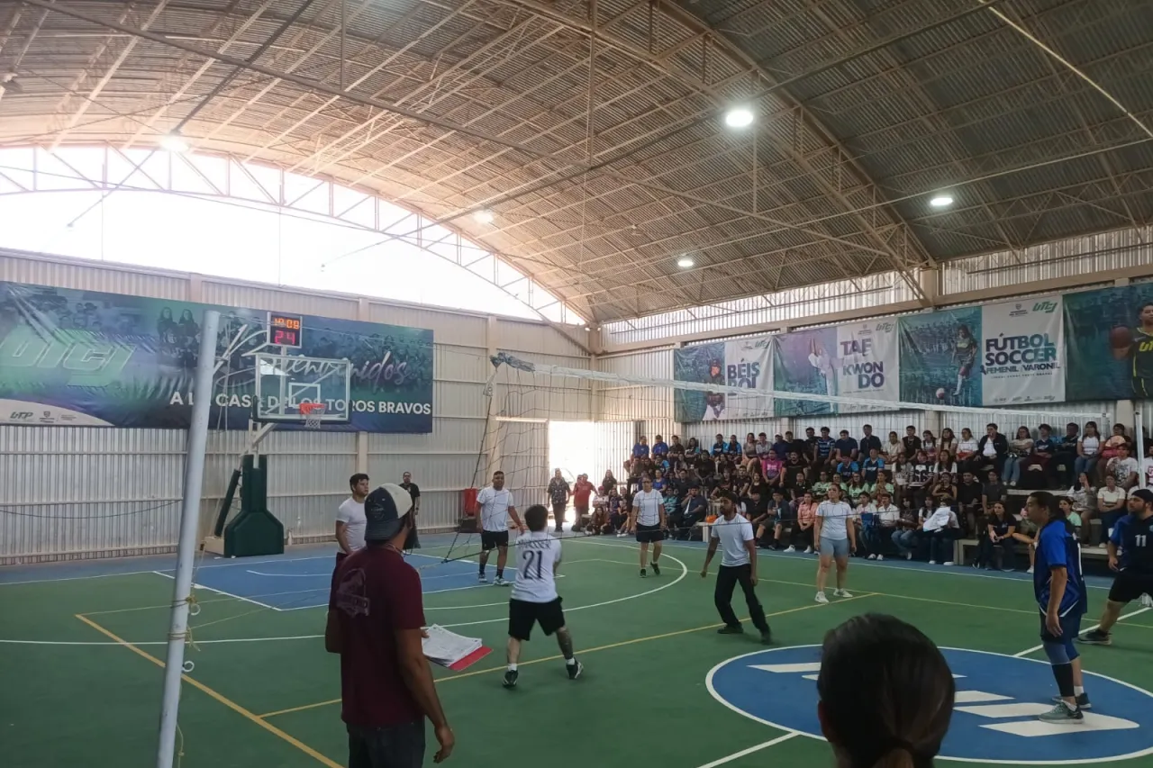 Gana All Stars final de voleibol en la UTCJ