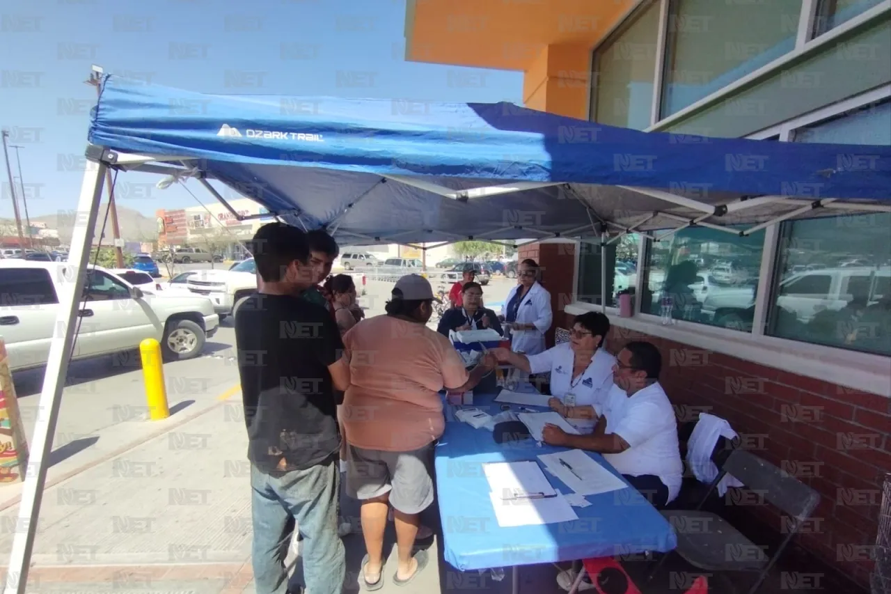 Ofrecen vacuna vs el sarampión en centros comerciales y supermercados