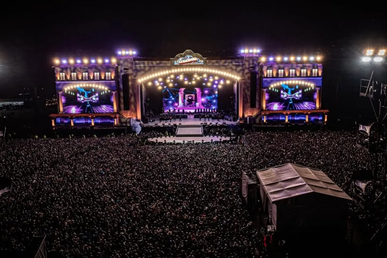 Fuerza Regida y Grupo Firme encabezarán el festival ARRE