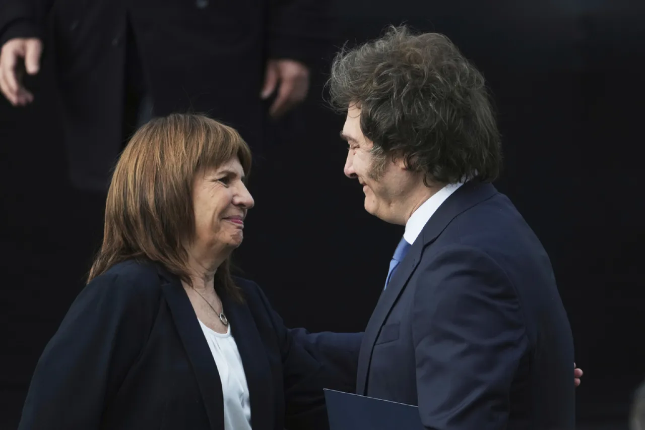 Milei reforma policía federal inspirado en FBI