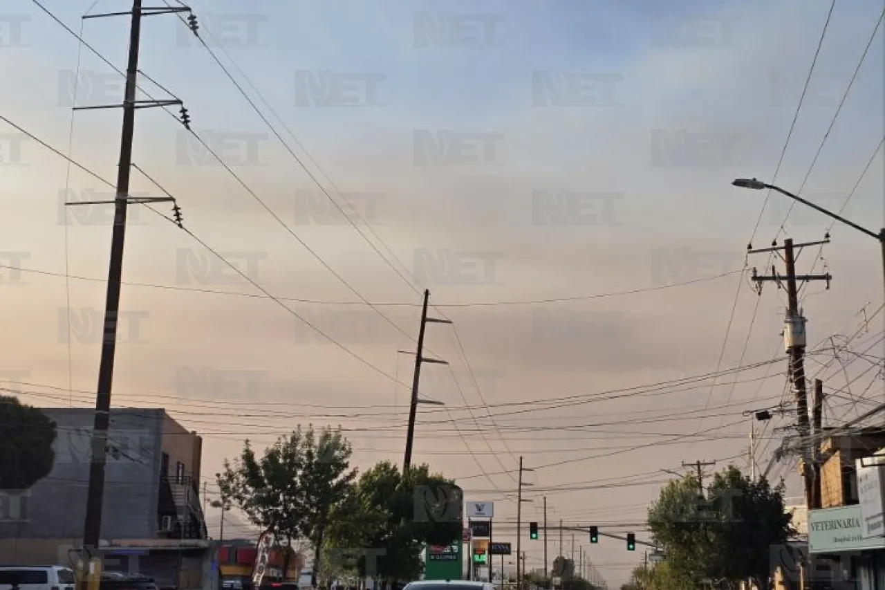 Se aproximan nubes cafés a la frontera por tormenta de arena