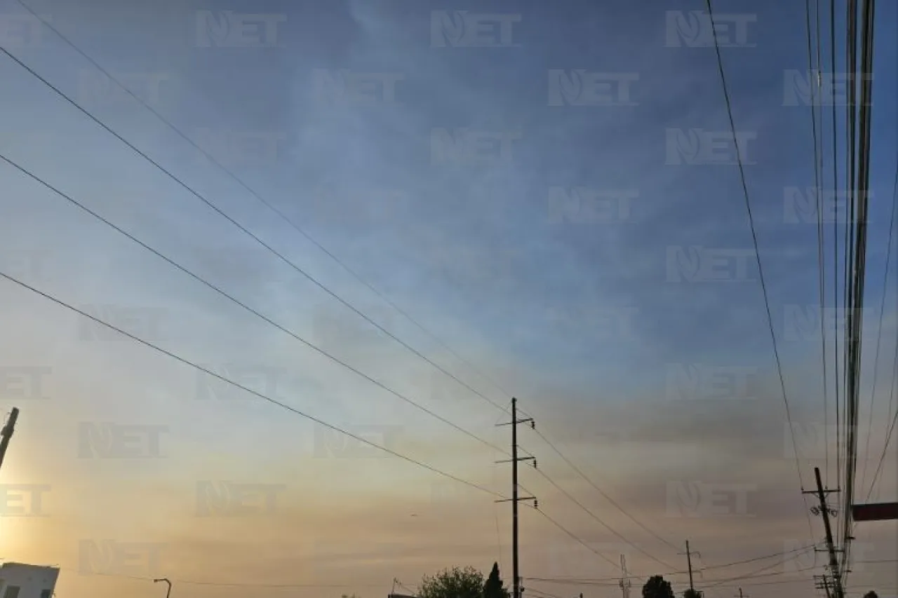 Se aproximan nubes cafés a la frontera por tormenta de arena
