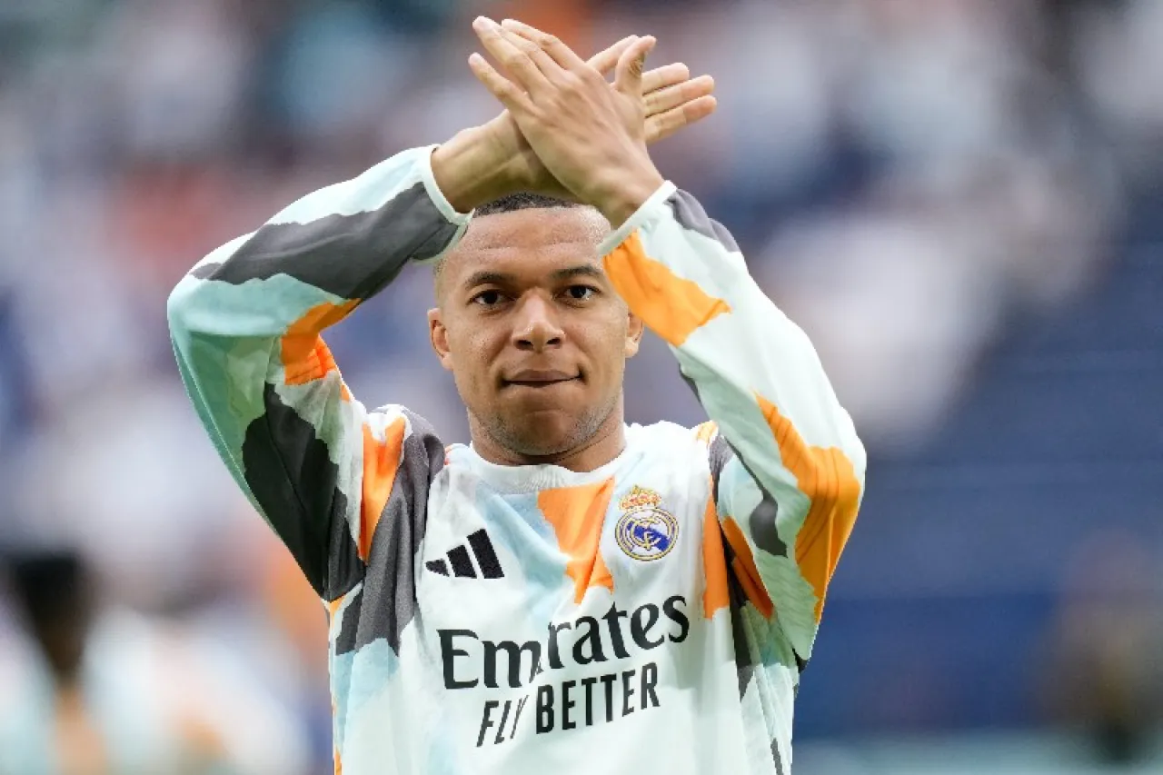 Hospitalizan a Mbappé por gastroenteritis en el Mundial de Clubes