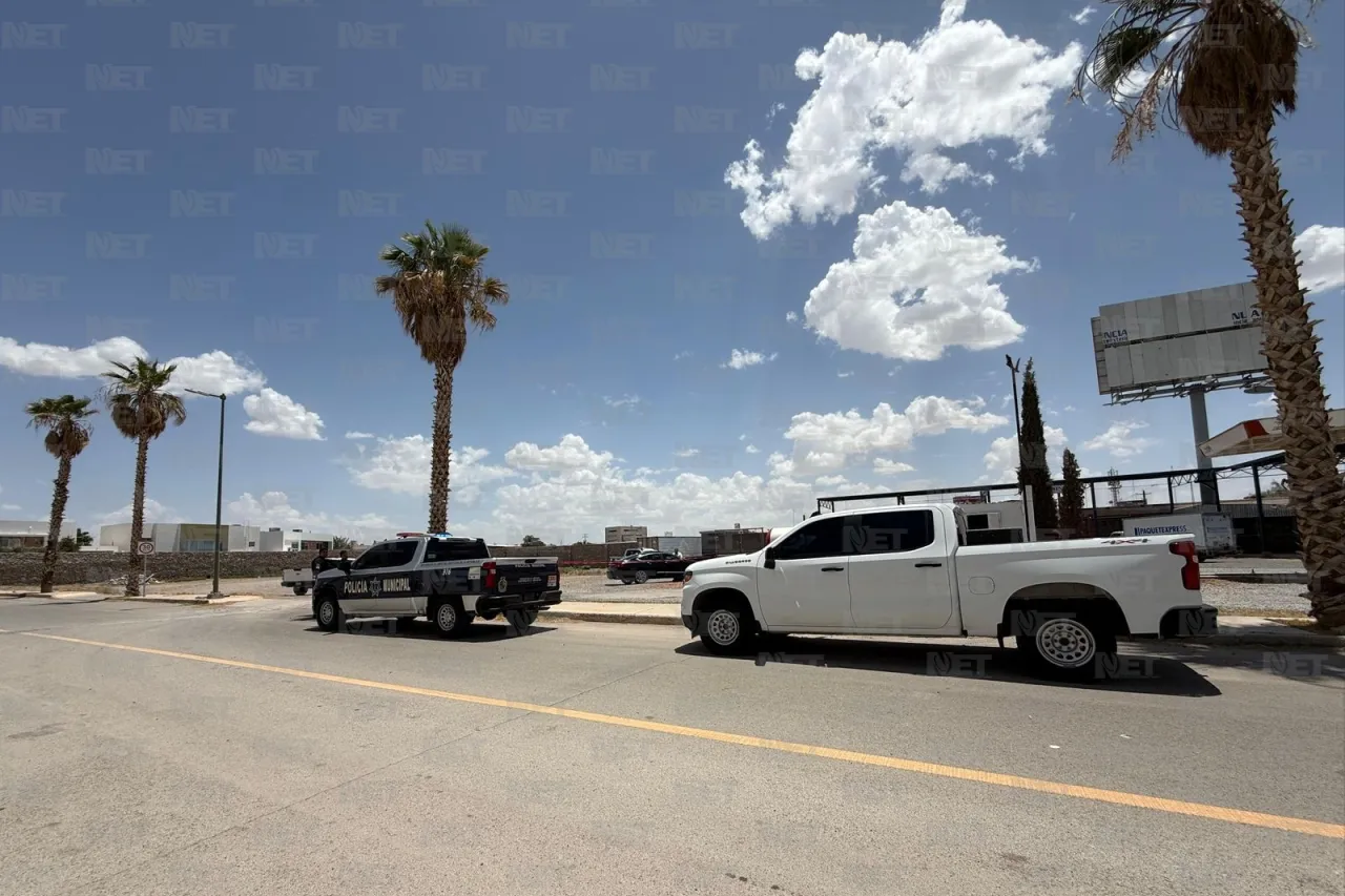Aseguran vehículo con 7 impactos de bala; lo vinculan con balacera en Galerías