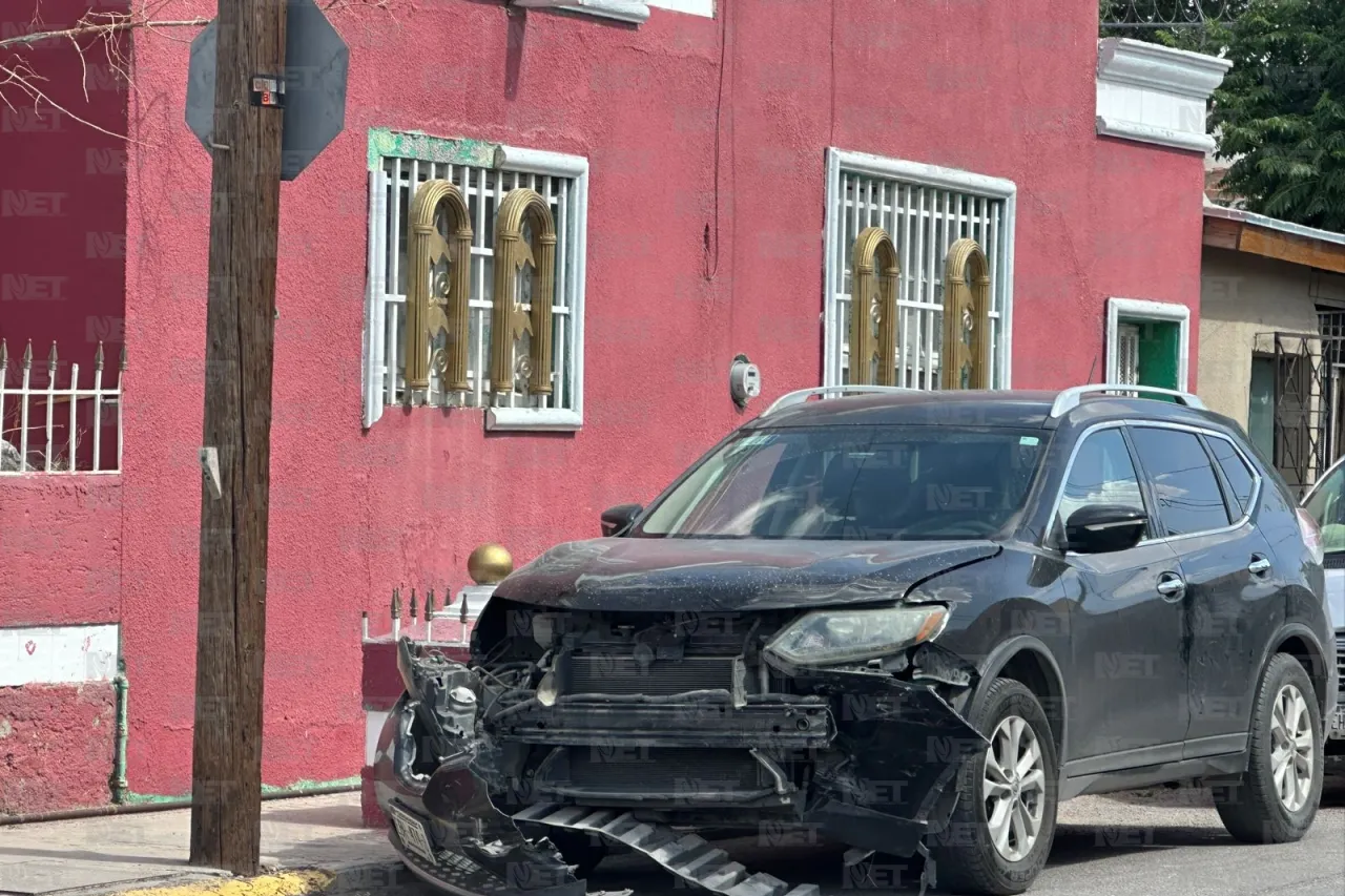 Chocan 3 vehículos en la Ignacio de la Peña
