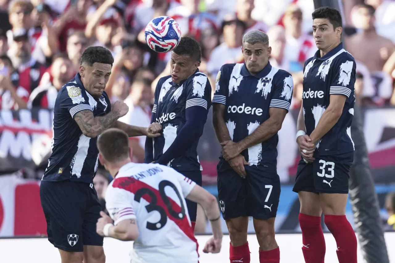 Rayados empata con River Plate y se mantiene invicto en Mundial de Clubes