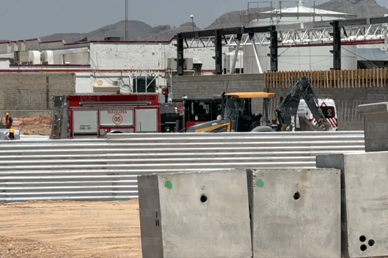 Muere trabajador tras derrumbe en construcción en bulevar Zaragoza
