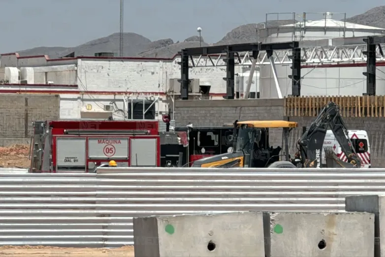 Muere trabajador tras derrumbe en construcción en bulevar Zaragoza
