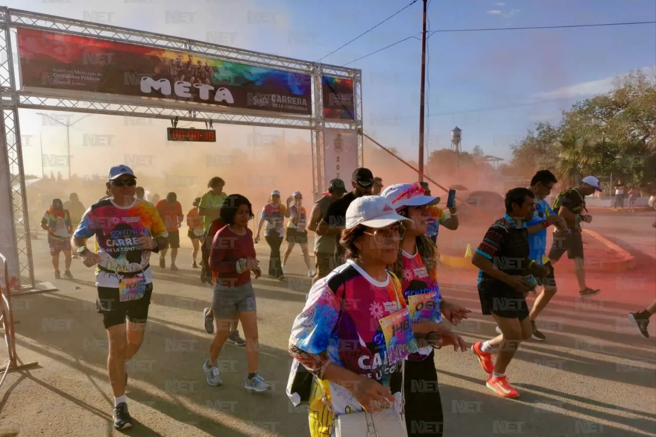 El Chamizal se llena de color con la carrera de contadores públicos