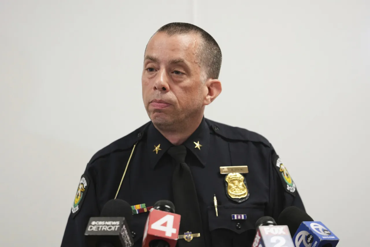 Un hombre abrió fuego frente a una iglesia en Michigan y es abatido