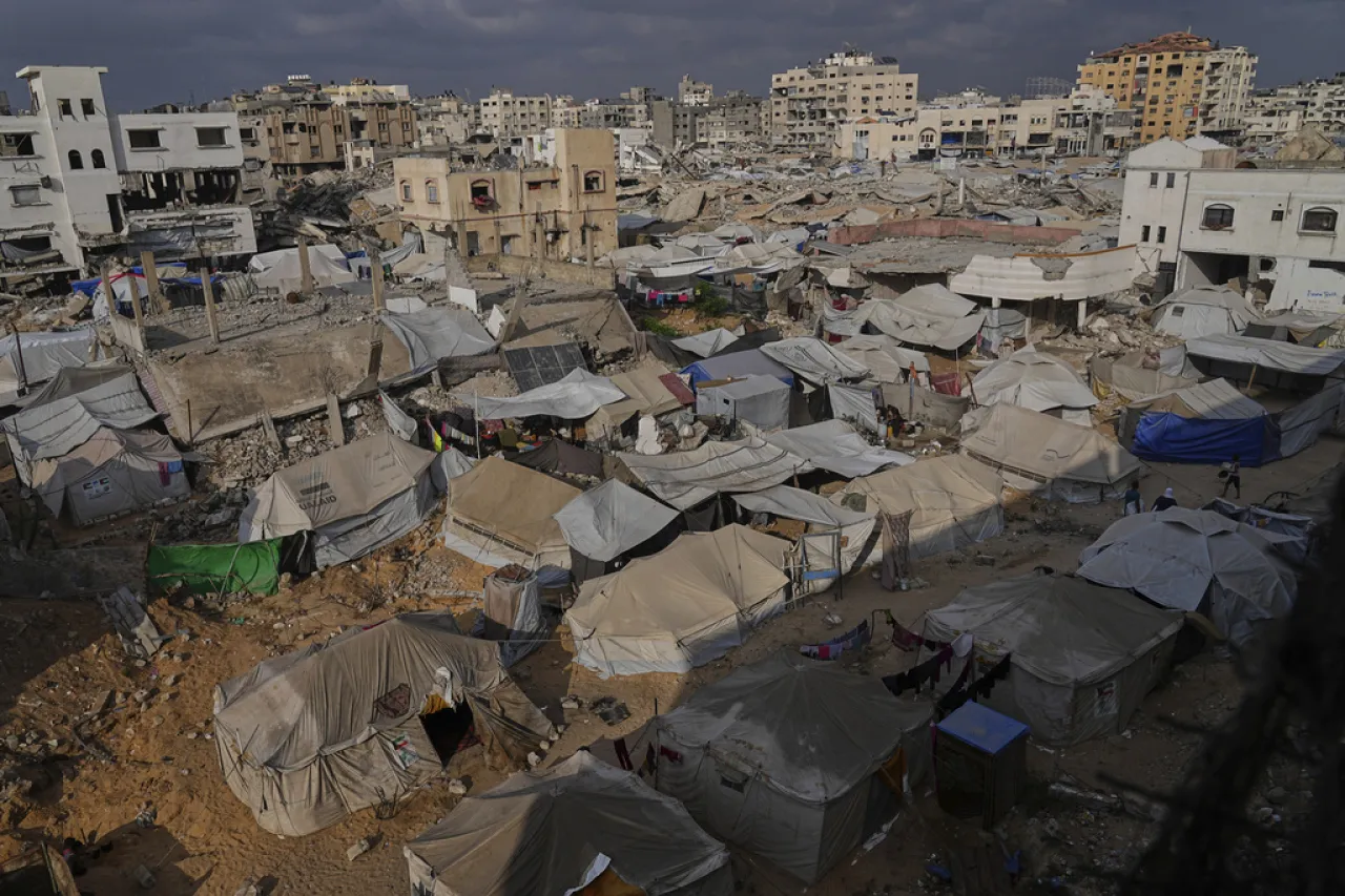 Muertos en Gaza superan los 56 mil