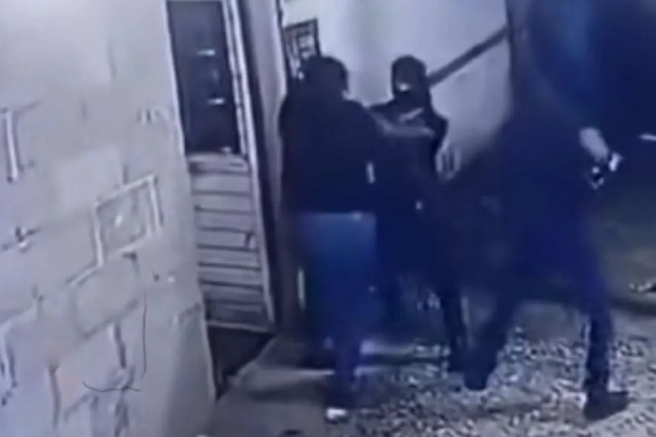 Video: Campesino es secuestrado en Chiapas, mujer enfrenta a grupo armado