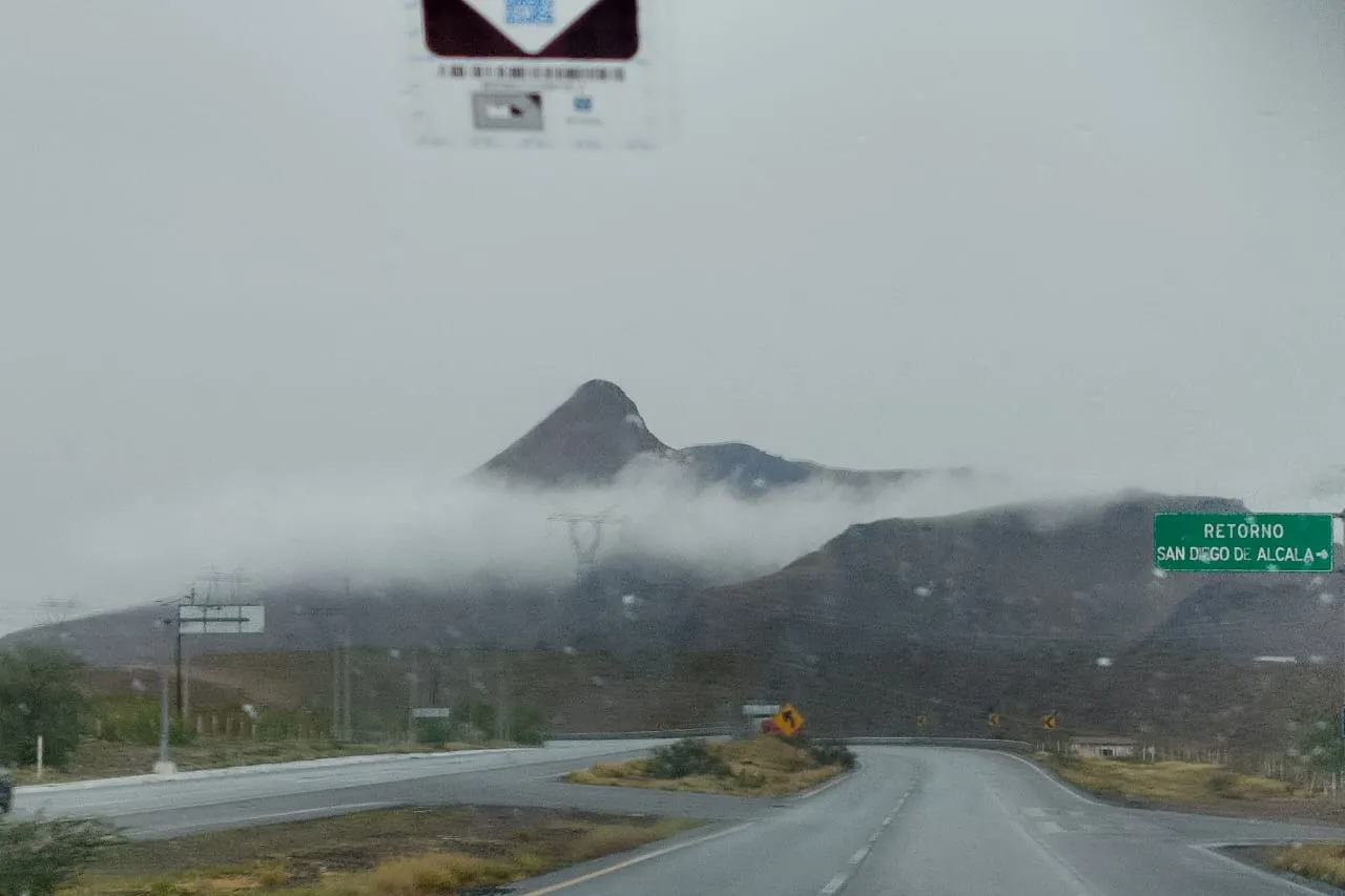 Lluvias continuarán en Chihuahua; piden evitar cruzar arroyos o ríos