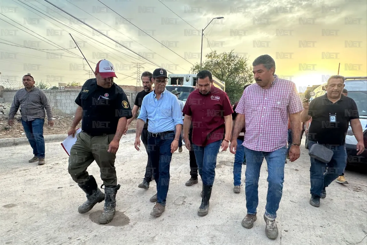 Visita Pérez Cuéllar a juarenses afectados por inundación