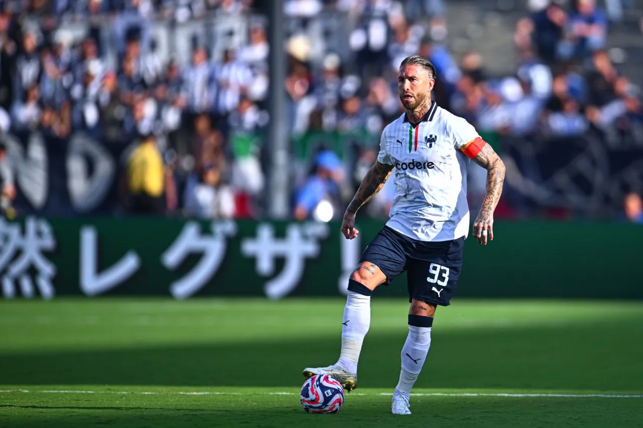 Monterrey golea al Urawa y avanza a octavos del Mundial de Clubes