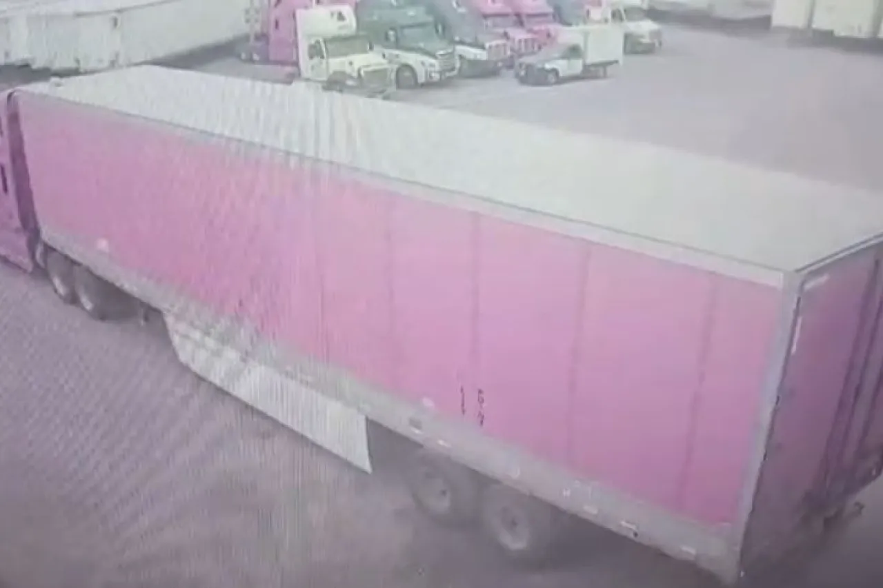 Video: Así fue el accidente de ayer donde un hombre murió aplastado por tráiler