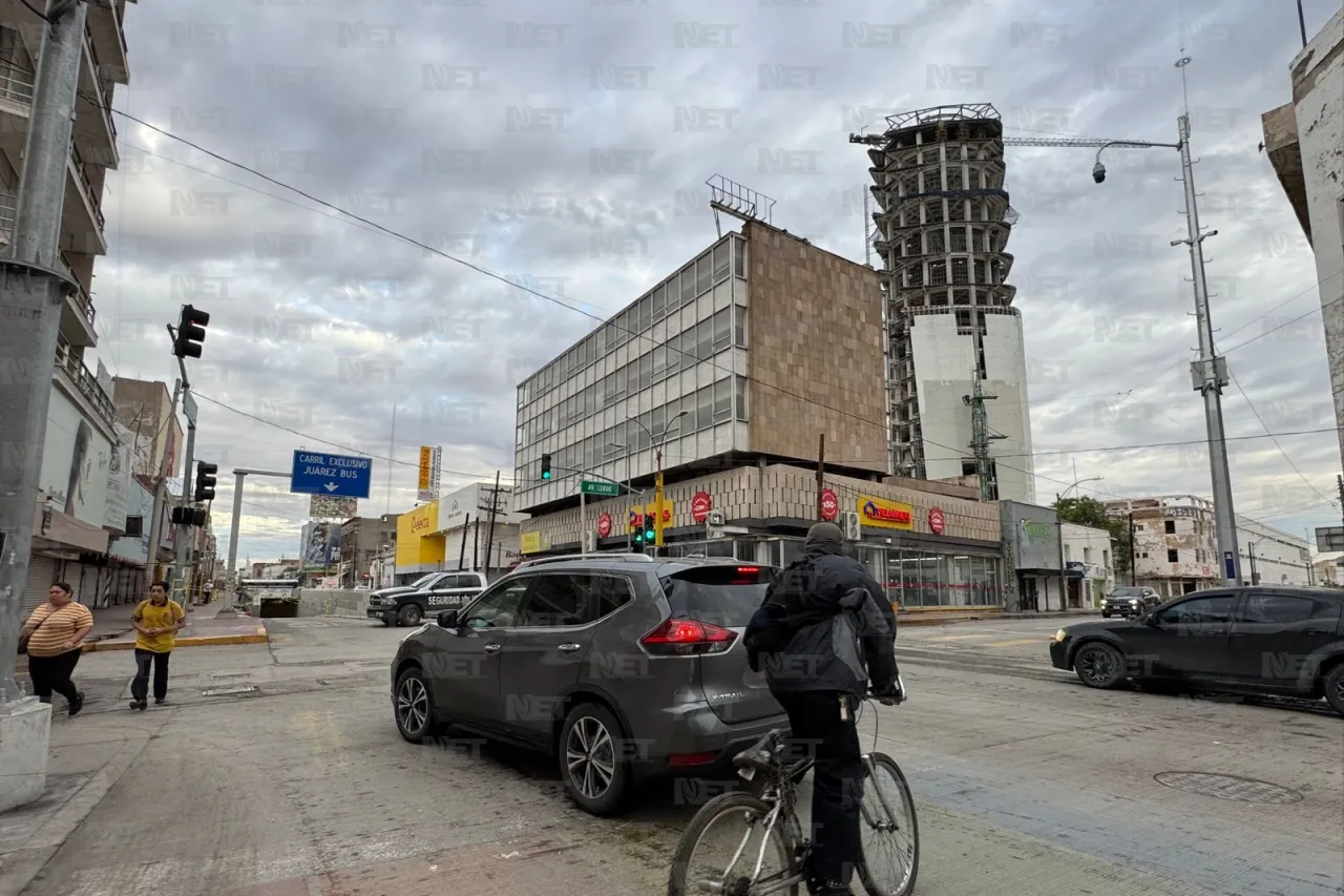 Cerrado el túnel de la 16 de Septiembre por inundación