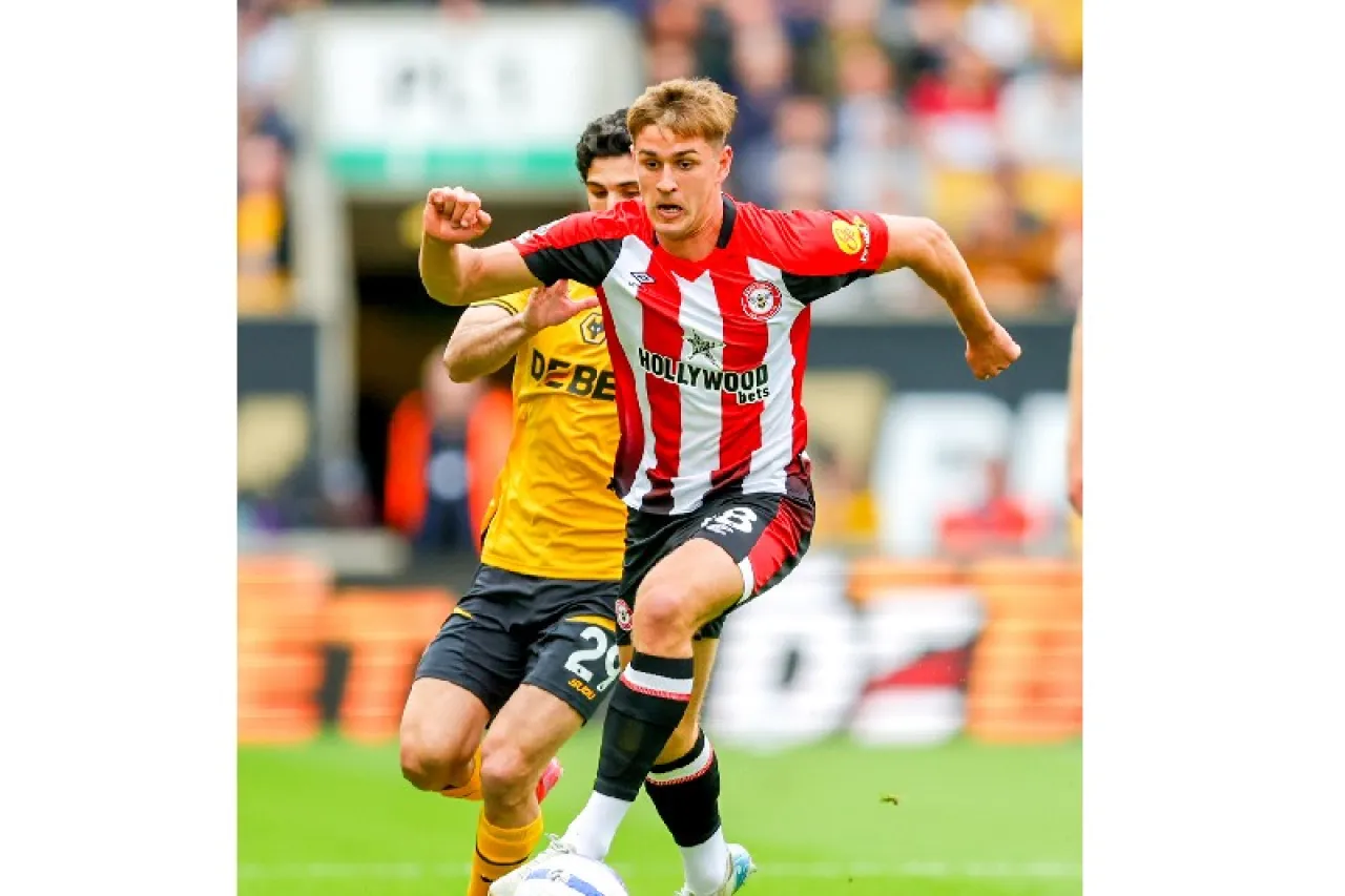 Premier League: Nombra Brentford a Keith Andrews como entrenador
