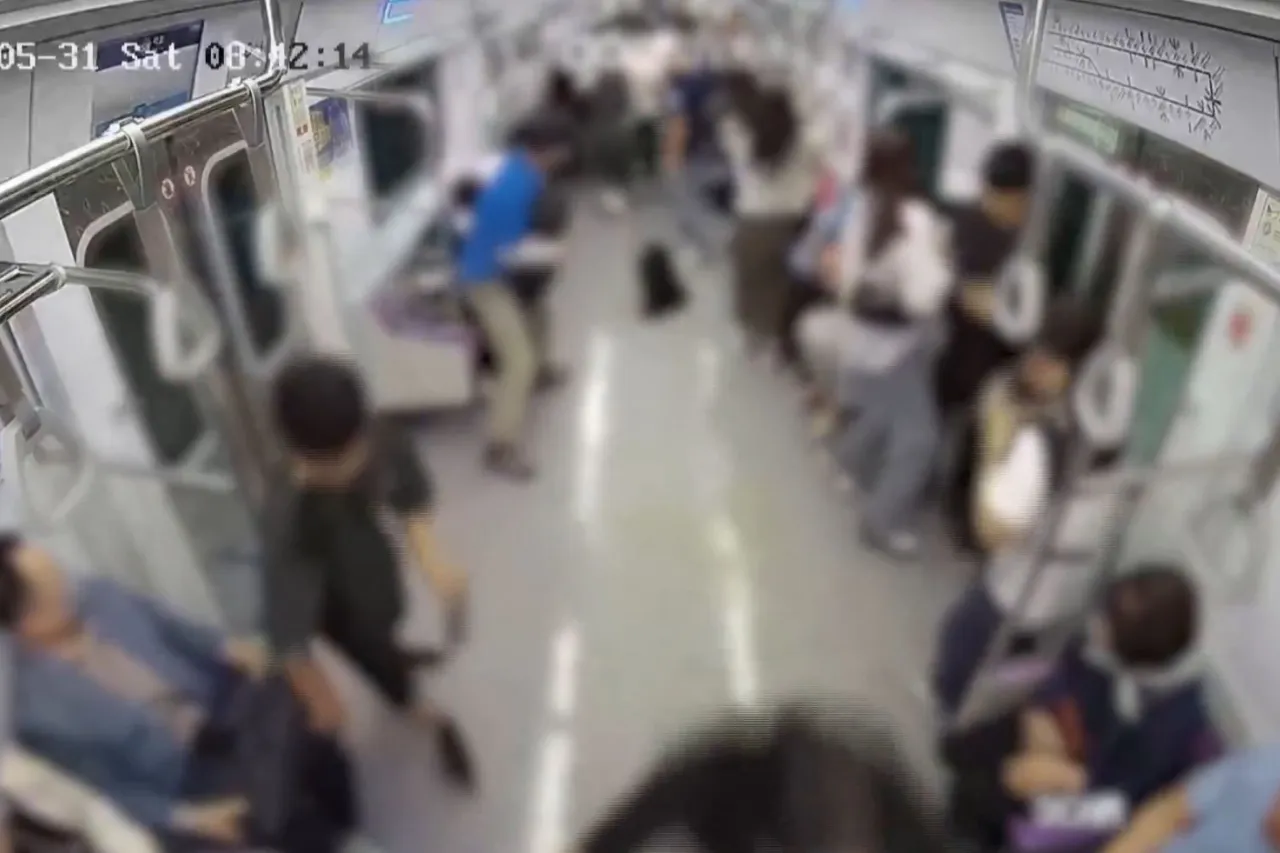 Enojado por su divorcio: prende fuego a vagón de metro con 160 pasajeros