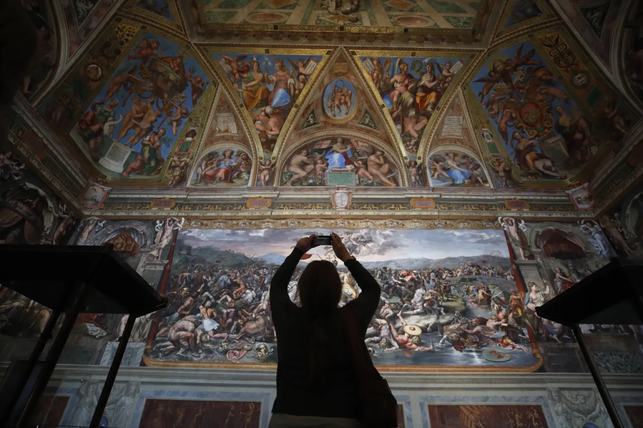 Técnica de pintura nunca vista: El Vaticano revela los secretos de Rafael