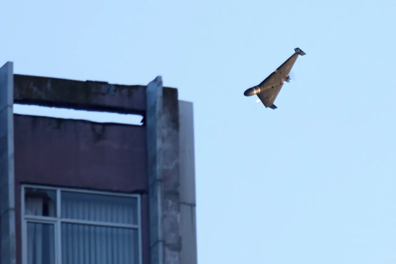 Rusia y Ucrania intercambian más ataques con drones de largo alcance