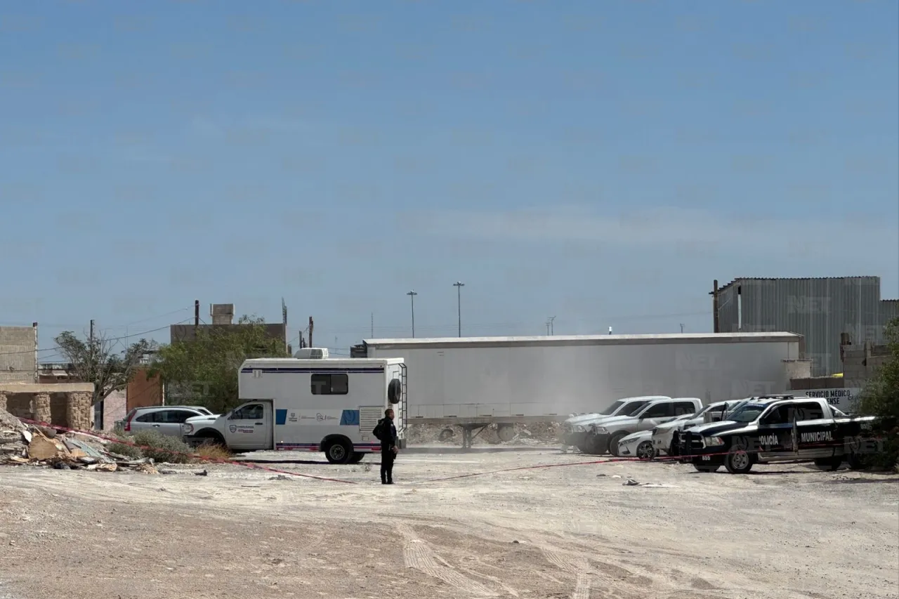 Llega tráiler a crematorio de Granjas; extraoficialmente van más de 230 cuerpos