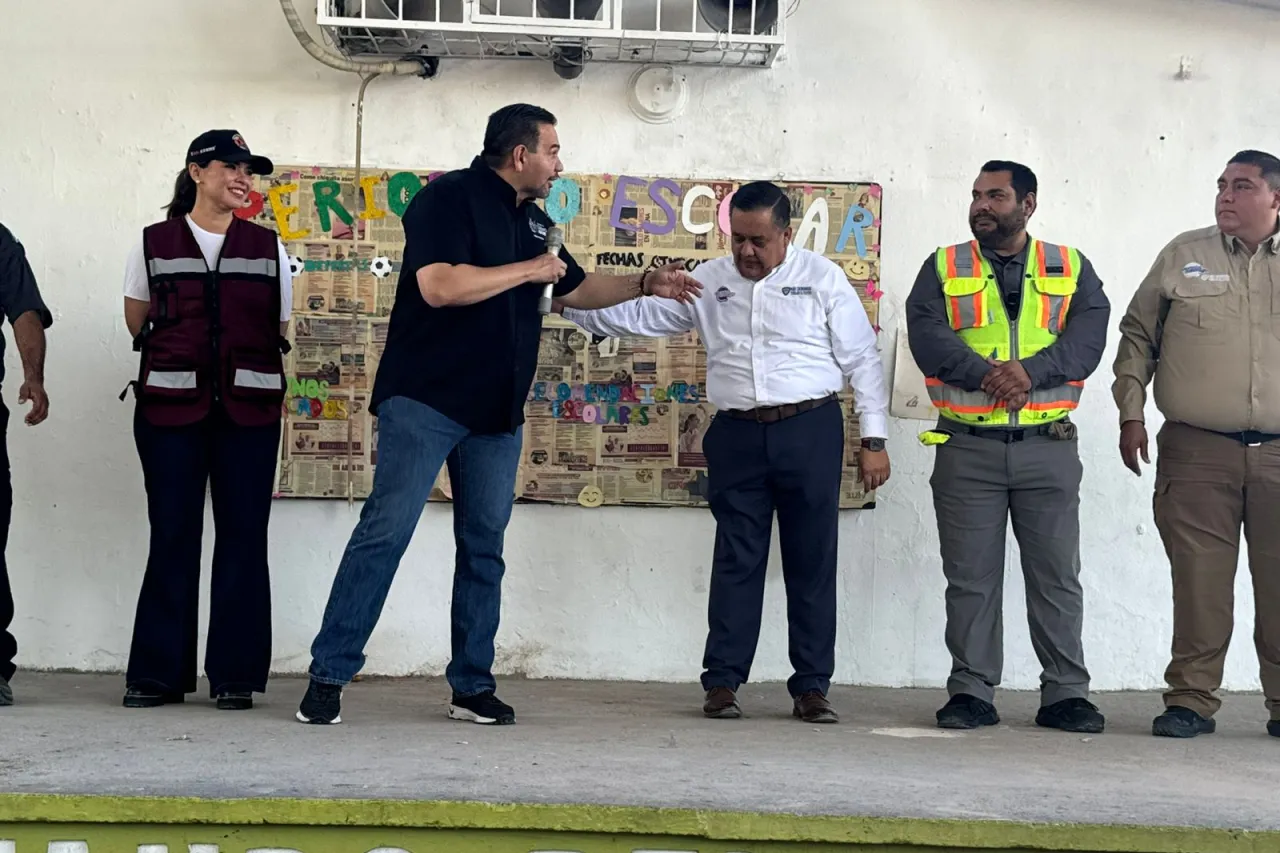 Trabaja Estado con Municipio para atender colonias afectadas por la lluvia