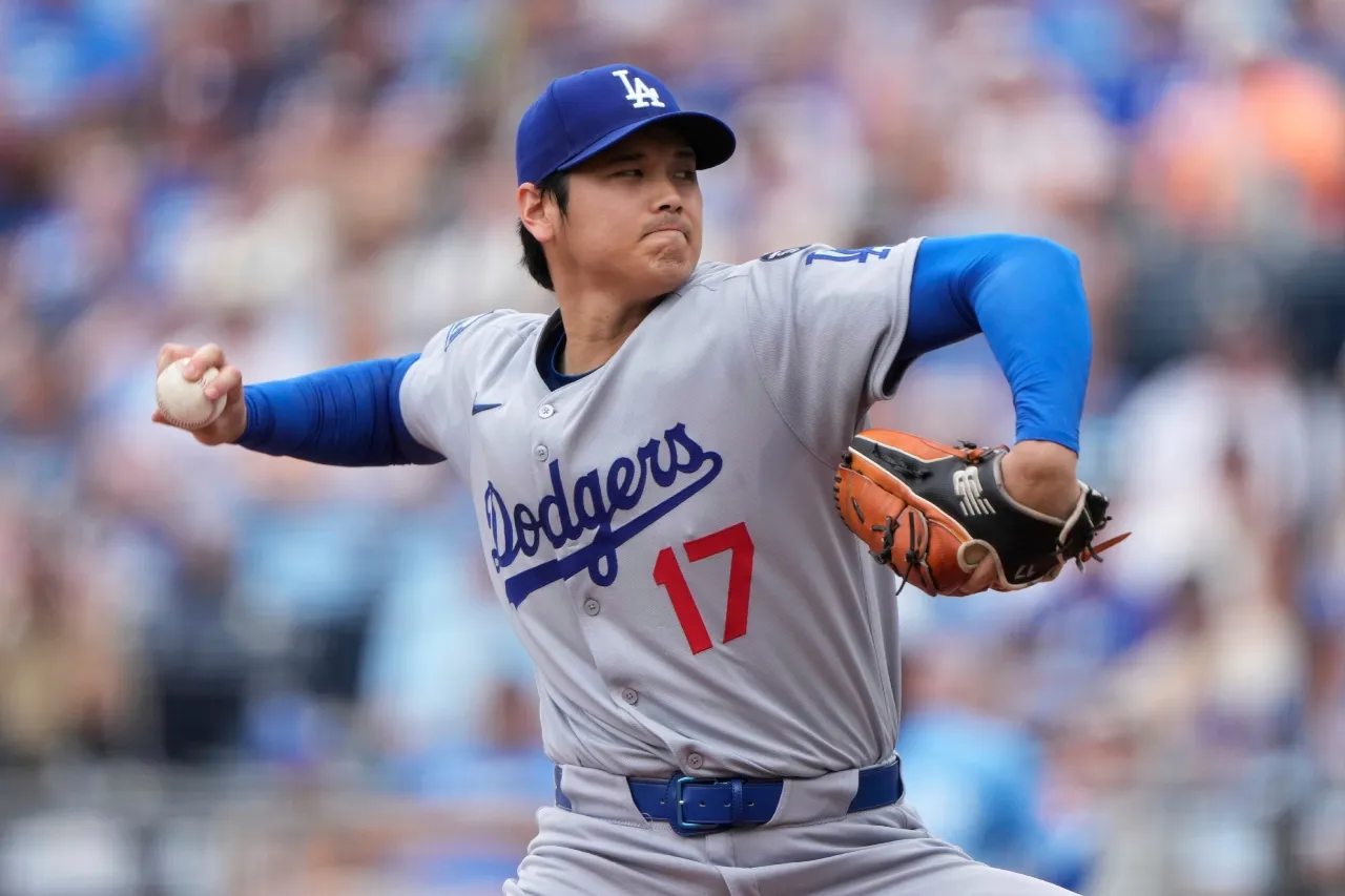 Ohtani realiza el lanzamiento más rápido de su carrera a 101.7 mph